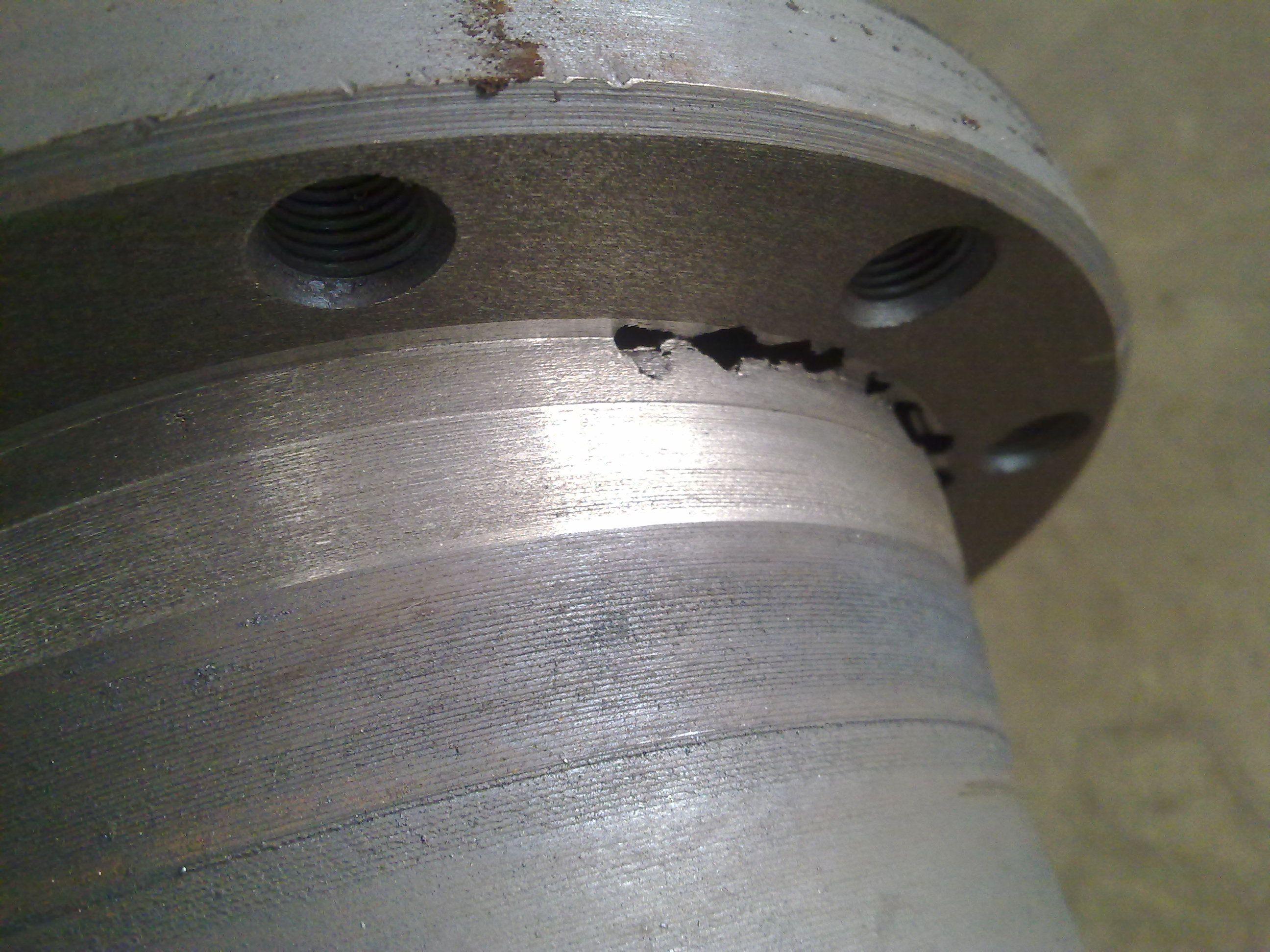 علل عیوب ترک فولاد ریختگی چیست؟