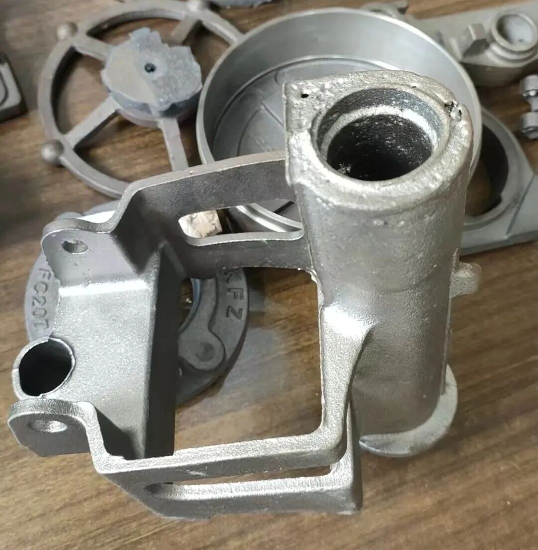 درمان تخلخل شدید در هسته‌های ماسه‌ای لوله‌ای استوانه‌ای در حین تولید قطعات چدن شکل‌پذیر با استفاده از فناوری قالب‌گیری ماسه سبز